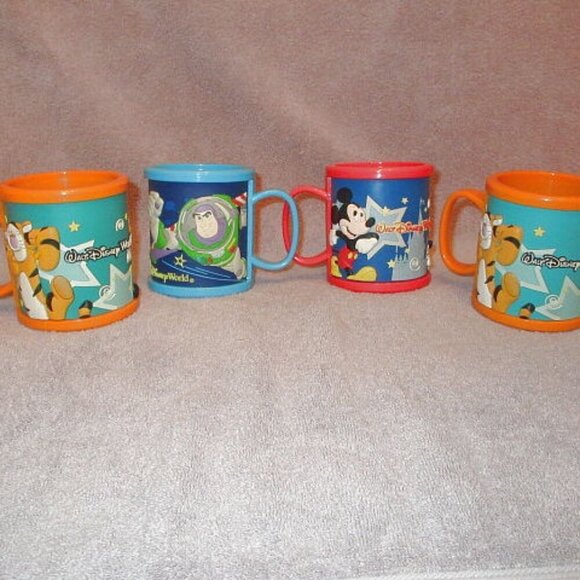 Vtg Disney Mugs Tigger Buzz Lightyear Mickey 3D Plastic Cups Kid Friendly 4X Lot - Picture 5 of 12
